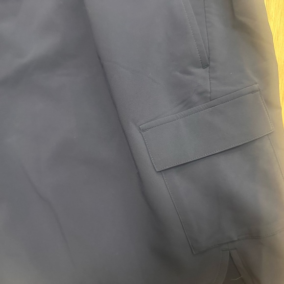 Zella getaway Bermuda shorts in blue size large - Picture 4 of 6